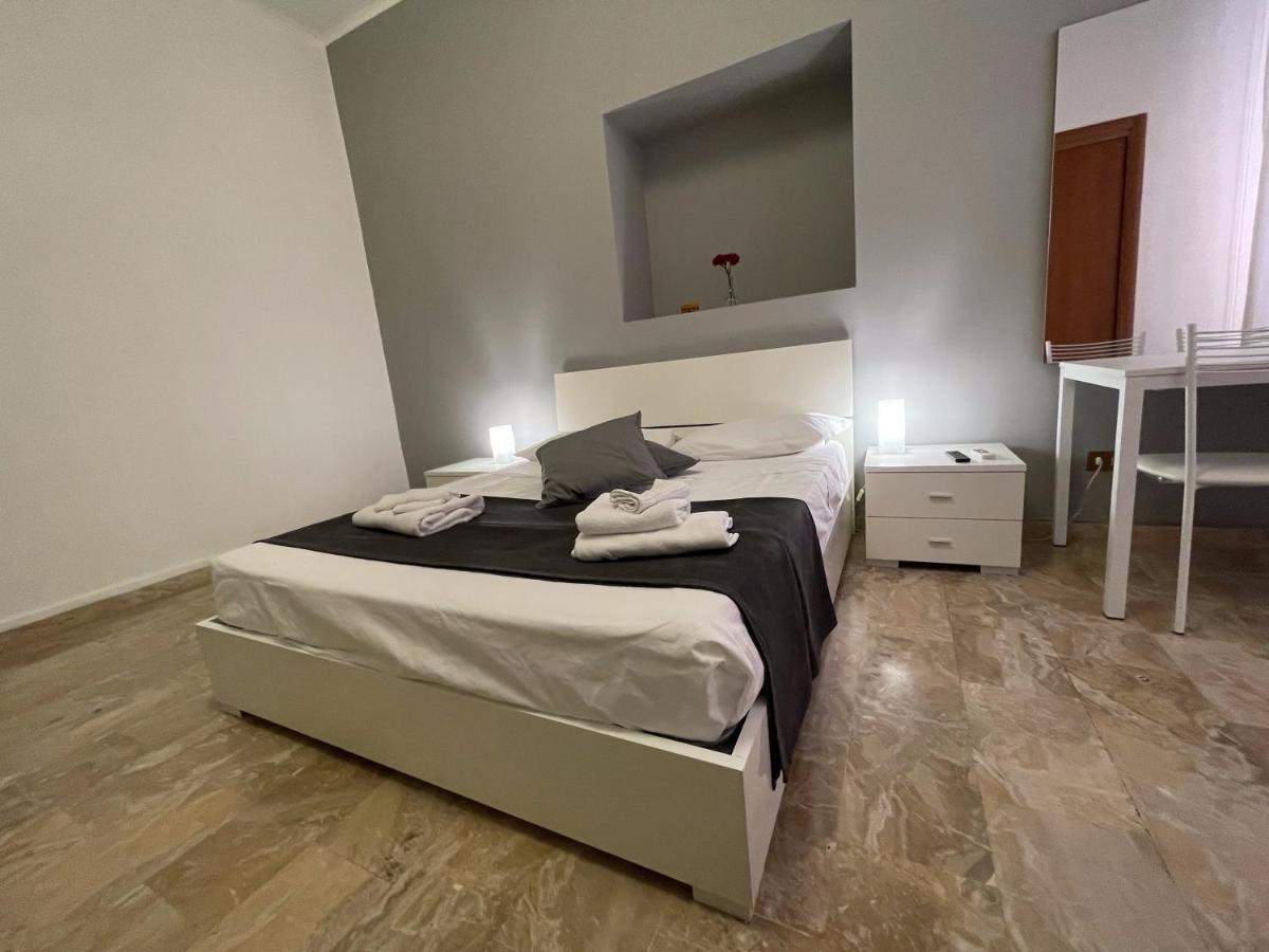 Sleepy Max Hotell Roma Eksteriør bilde